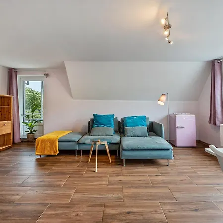 公寓 Bad Day Good Day